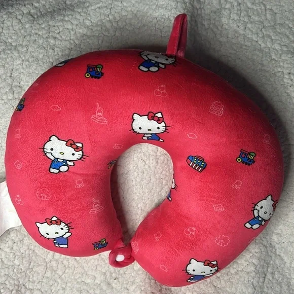 Hello Kitty neck pillow - Picture 2 of 4